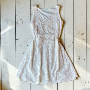 Maurices Cream Boho Lace Dress Size M Sleeveless Fit & Flare Lined
